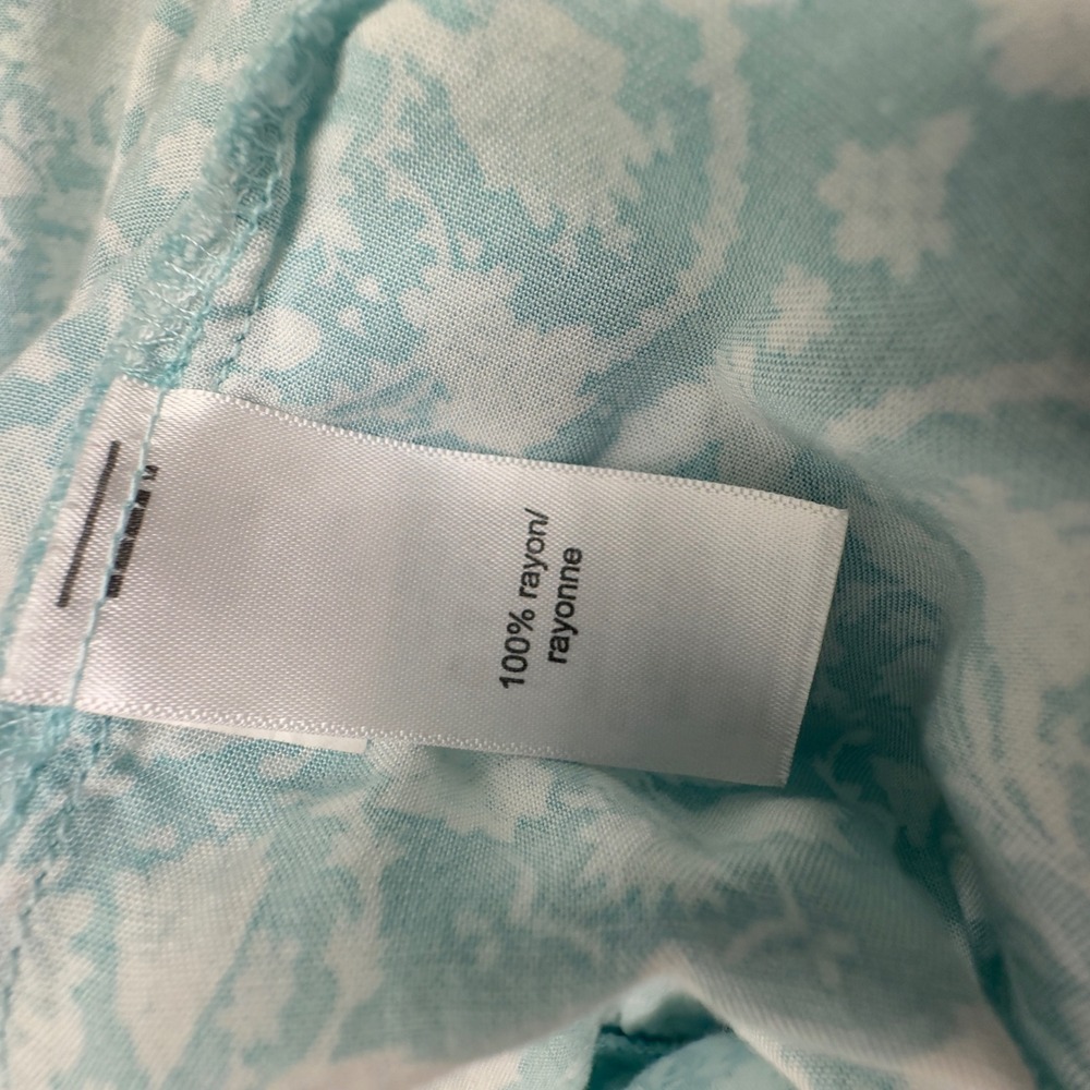 Maurices Blue Floral Tiered Mini Dress Womens Medium Rayon Flowy V-Neck
Y2K - Picture 7 of 8
